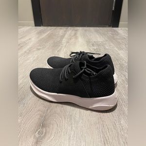 Vessi Women’s Waterproof Shoes